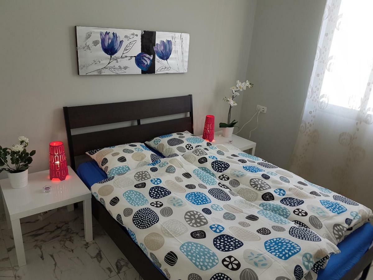 Apartment Casa Palmera Only 150 Meters To The Beach, Heated Pool, Wifi, Sat-Tv, Balcony With Poolview Арона Екстериор снимка