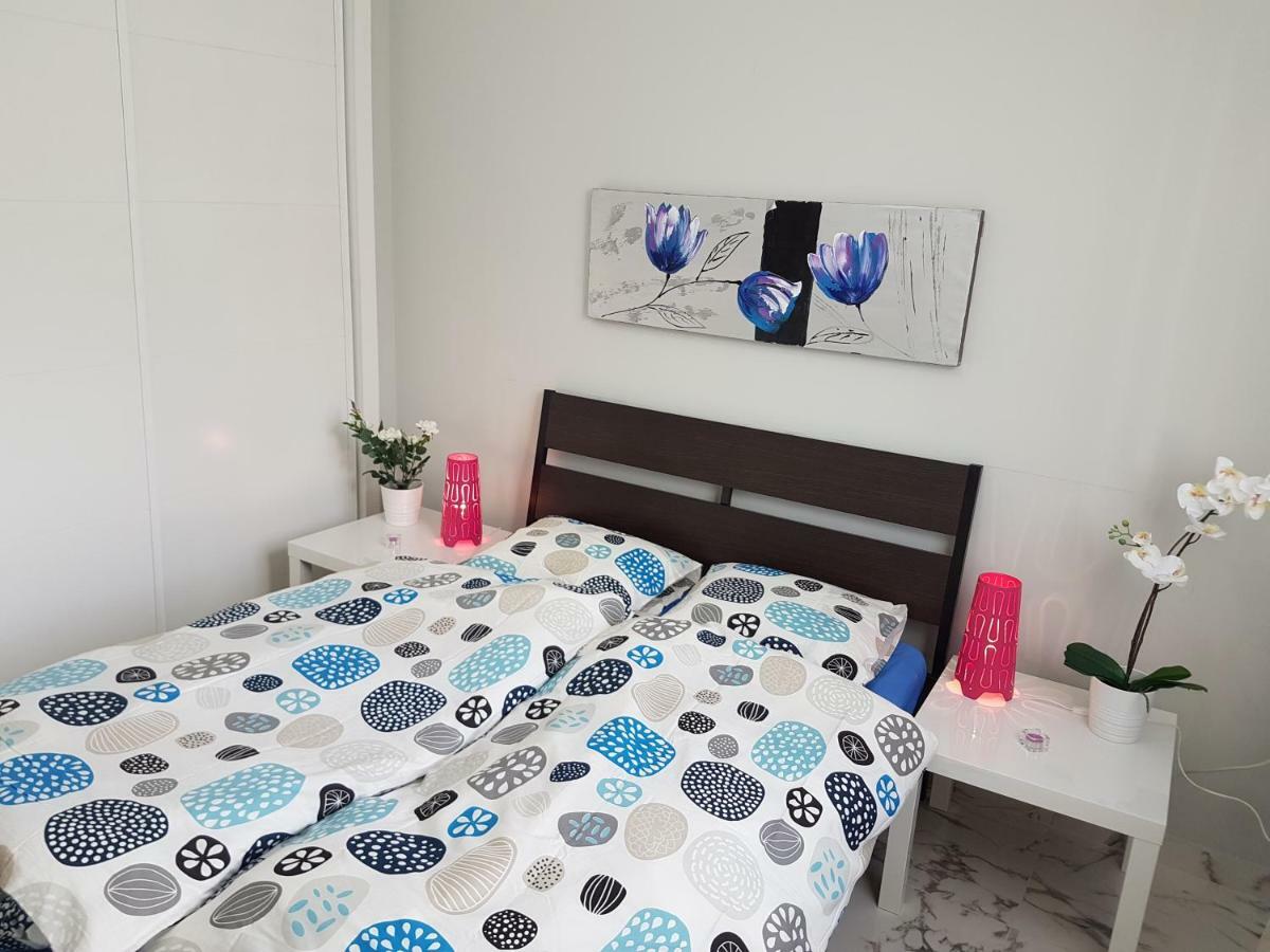 Apartment Casa Palmera Only 150 Meters To The Beach, Heated Pool, Wifi, Sat-Tv, Balcony With Poolview Арона Екстериор снимка